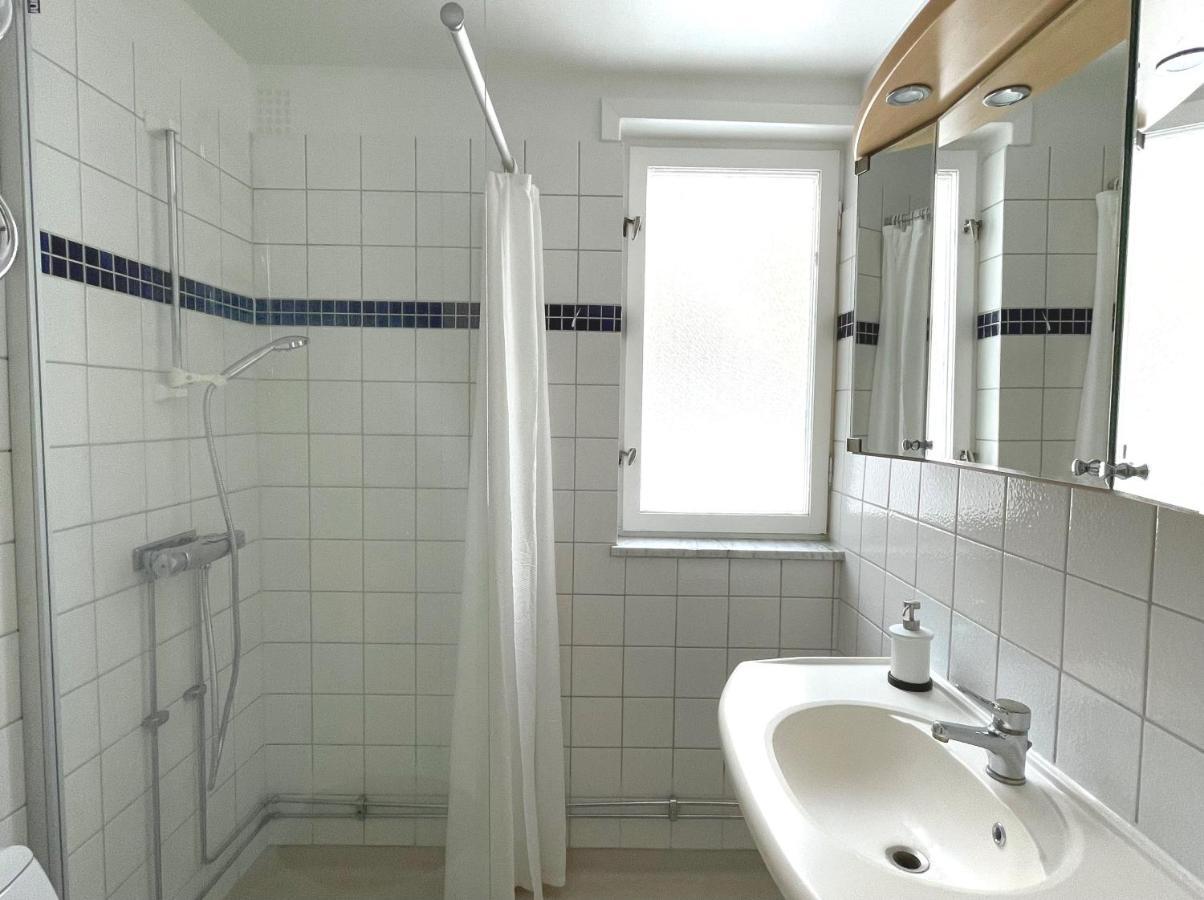 Trivsamma Lagenheter Med Fri Parkering Lägenhet Stockholm Exteriör bild
