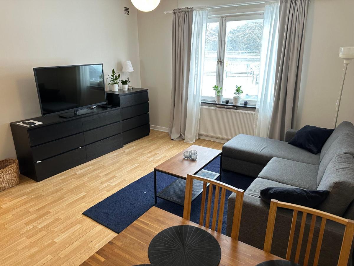Trivsamma Lagenheter Med Fri Parkering Lägenhet Stockholm Exteriör bild